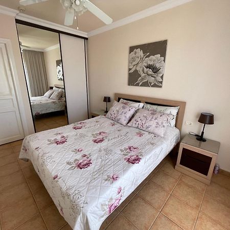 Residencial La Mar Mit Meerblick ปัวร์โตเดซานตีอาโก ภายนอก รูปภาพ